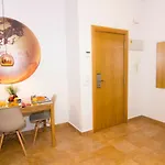 Living - Merced Daire *
