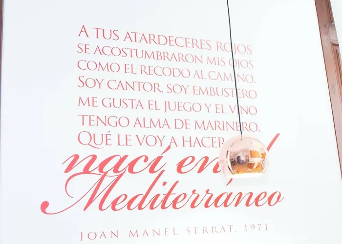 Living - Merced Valencia