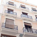 Daire Living - Merced *