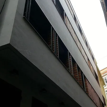 Living - Merced * Valencia