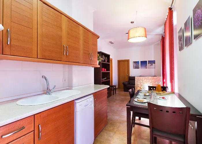 Living - Merced 아파트 *