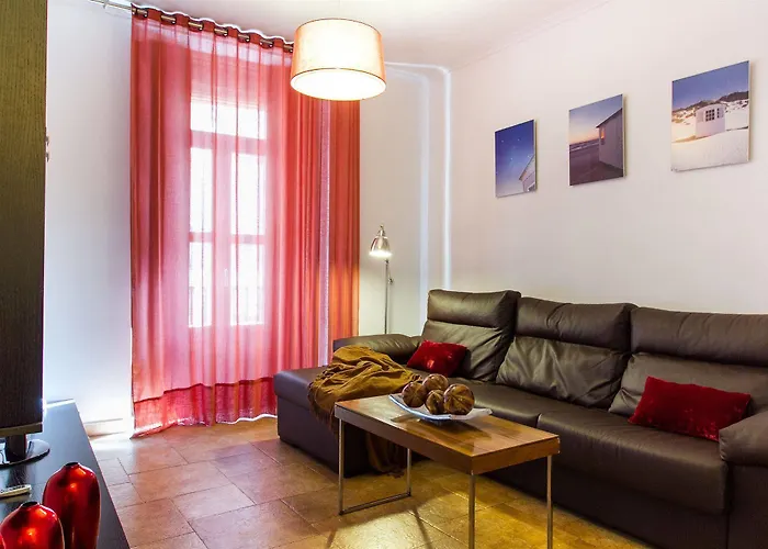 Living - Merced 아파트 *